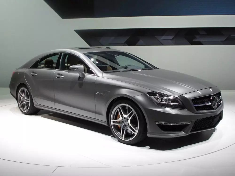 Mercedes CLS 63 AMG repair manual