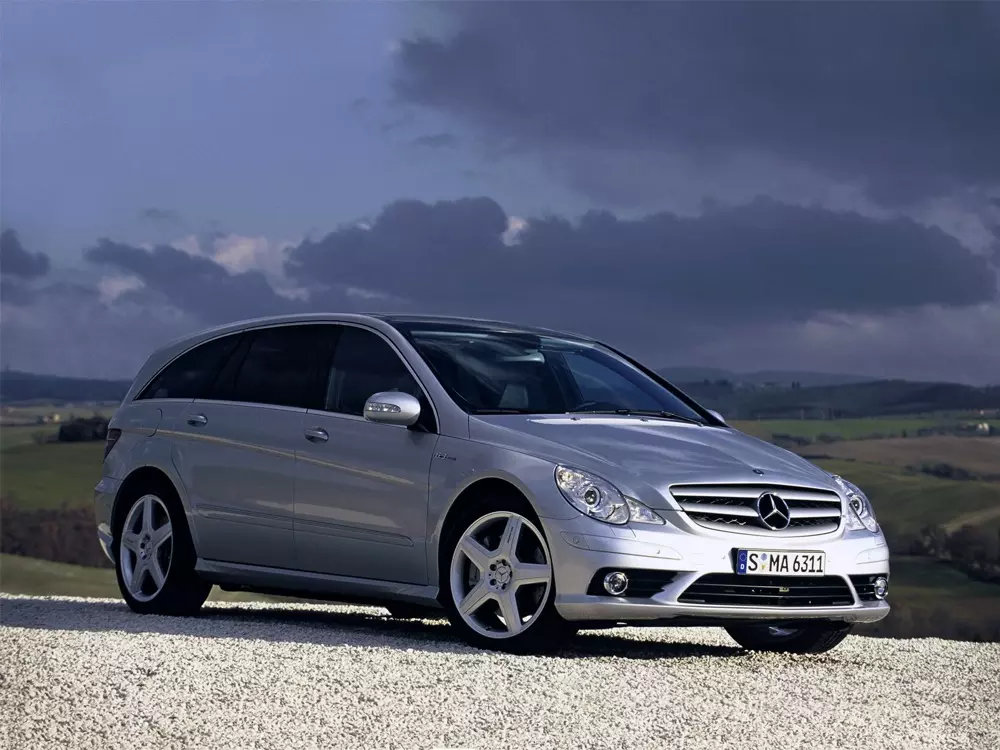 Mercedes R 63 AMG repair manual