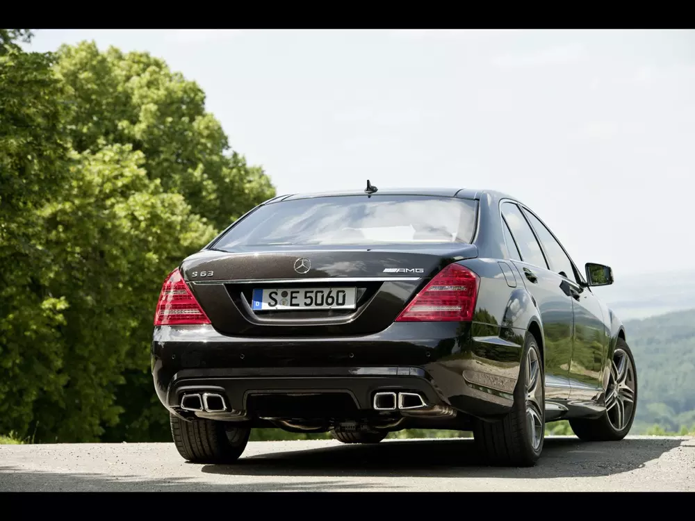 Mercedes S 65 AMG repair manual