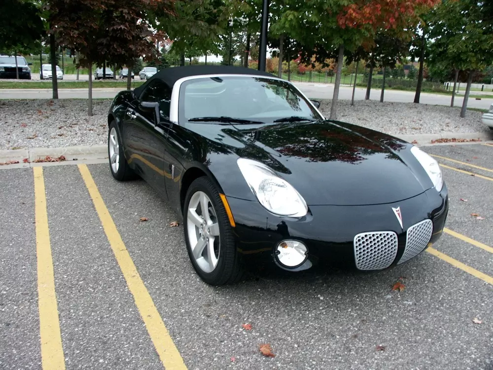 Pontiac Solstice repair manual