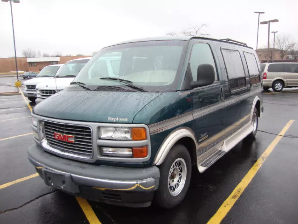 GMC Savana repair manual