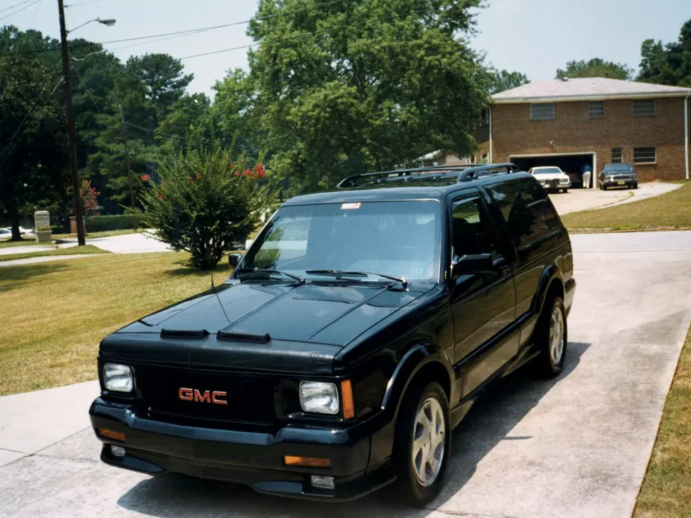 GMC Typhoon repair manual