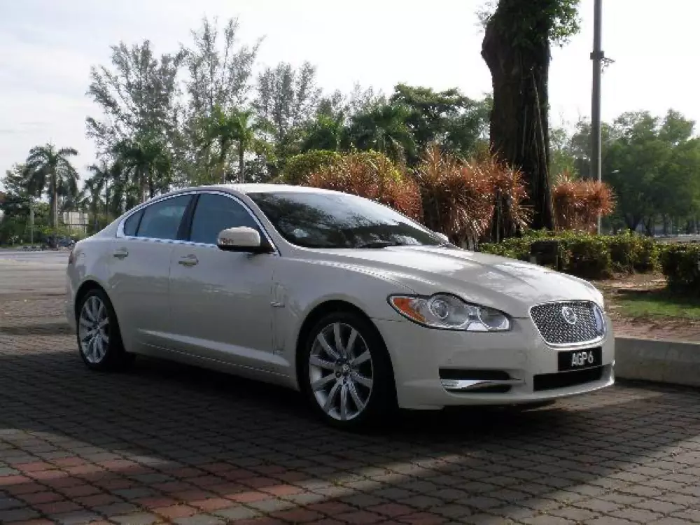 Jaguar XF repair manual