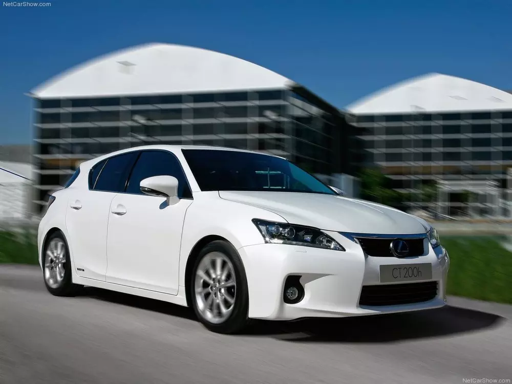 Lexus CT 200h repair manual